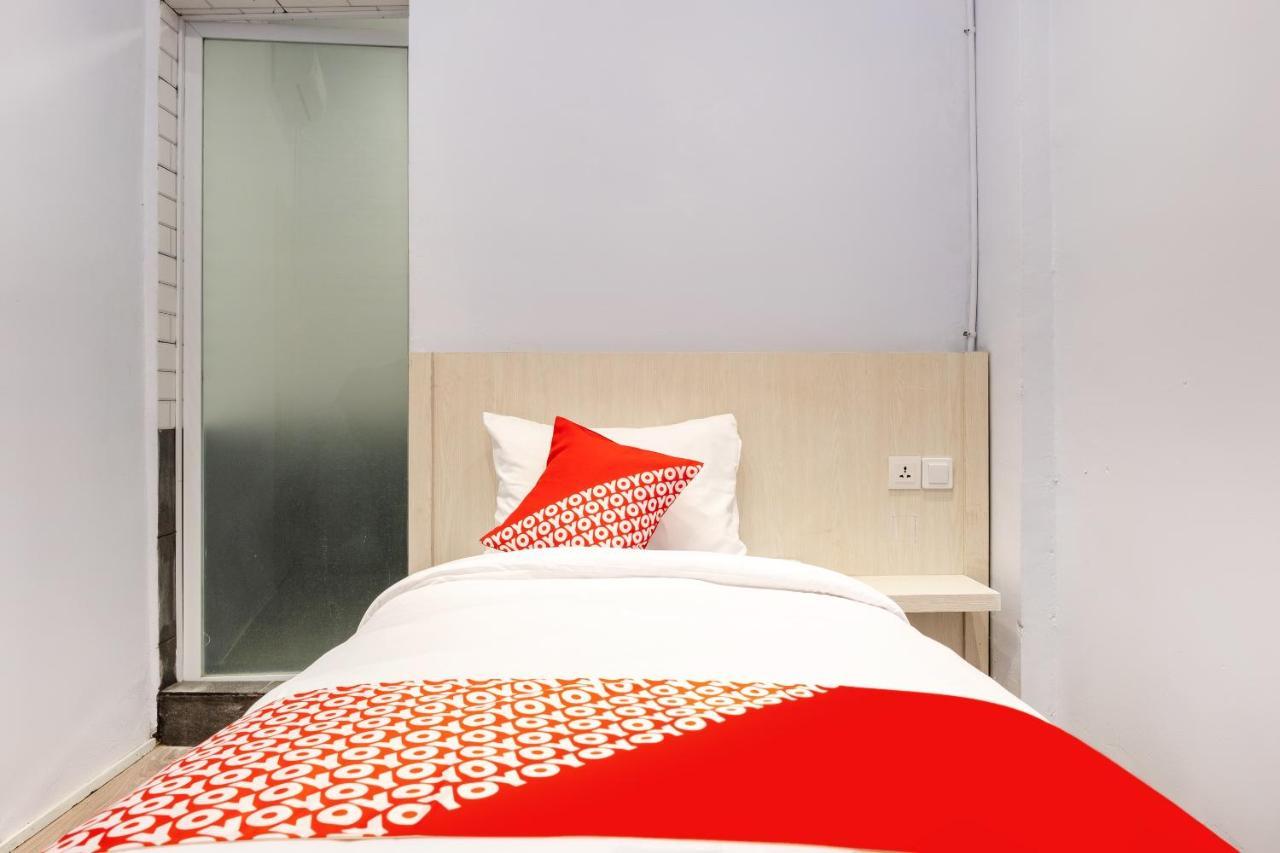 Super Oyo 3150 Theodore Homestay ميدان المظهر الخارجي الصورة