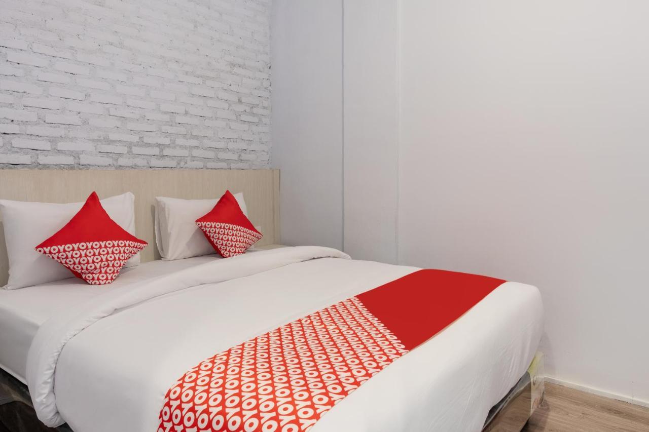 Super Oyo 3150 Theodore Homestay ميدان المظهر الخارجي الصورة